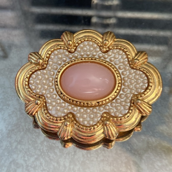 Vintage Avon Victorian Spring Jewelry Set - - Picture 6 of 7